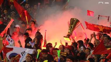 Flares Vietnam Malaysia AFF Cup 2018 final