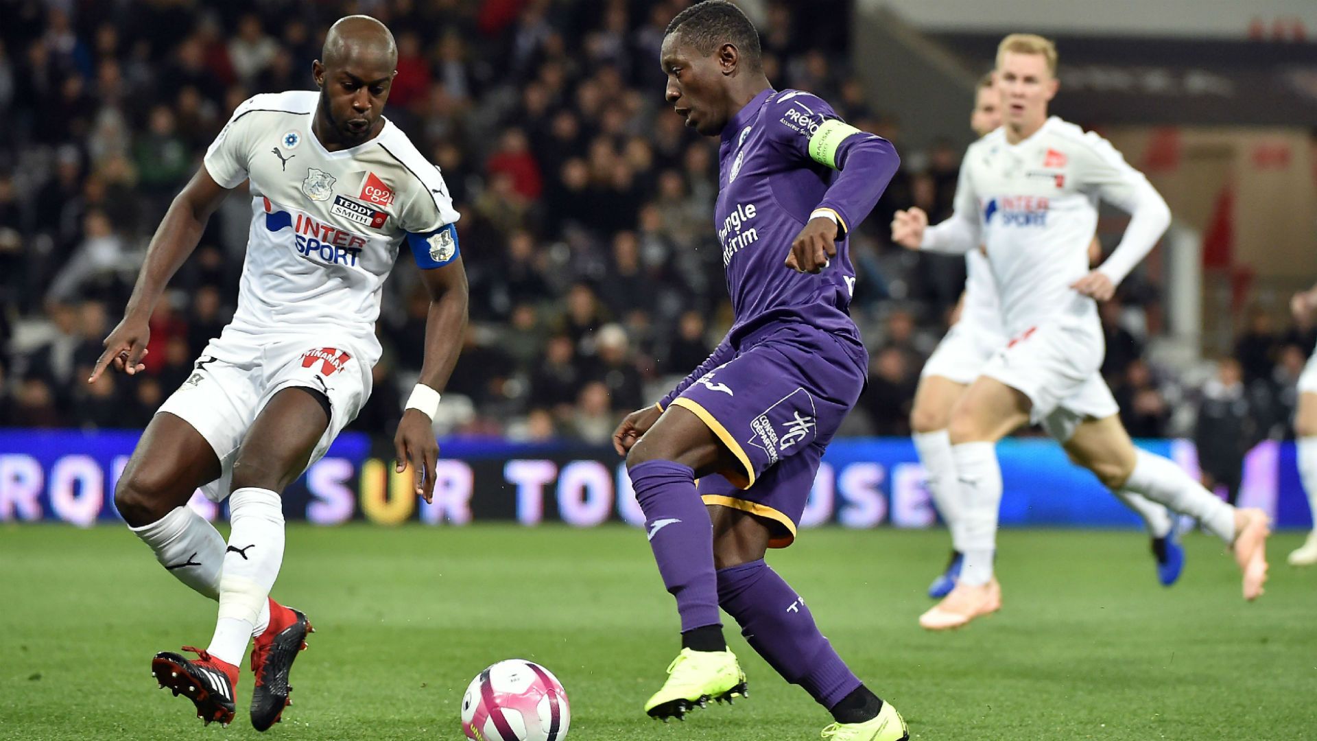 Max-Alain Gradel Amiens Toulouse Ligue 1 10112018
