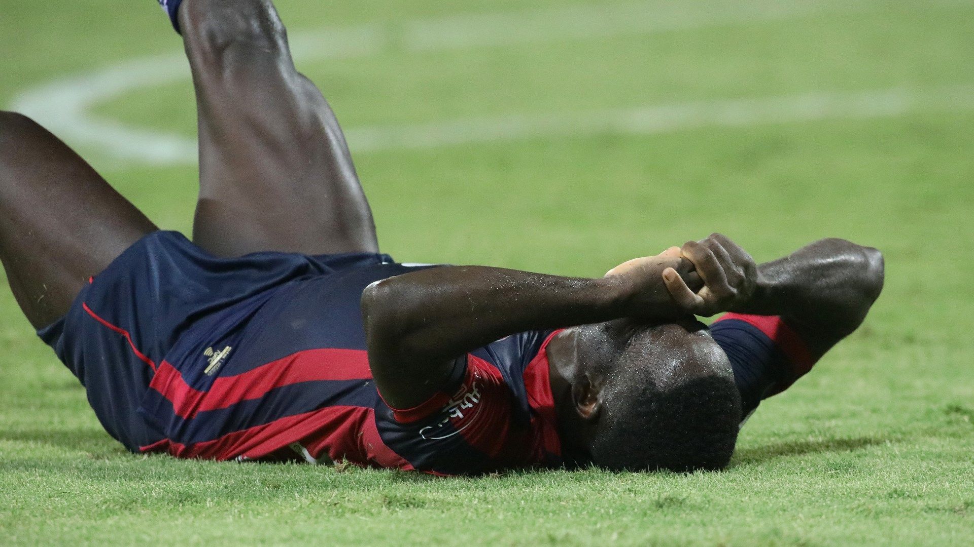 Zito Luvumbo Cagliari