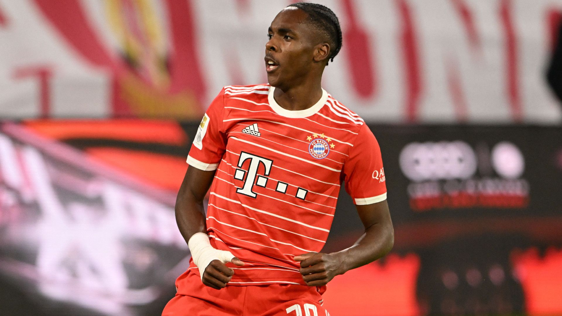 MATHYS TEL BAYERN MÜNCHEN BUNDESLIGA 08112022
