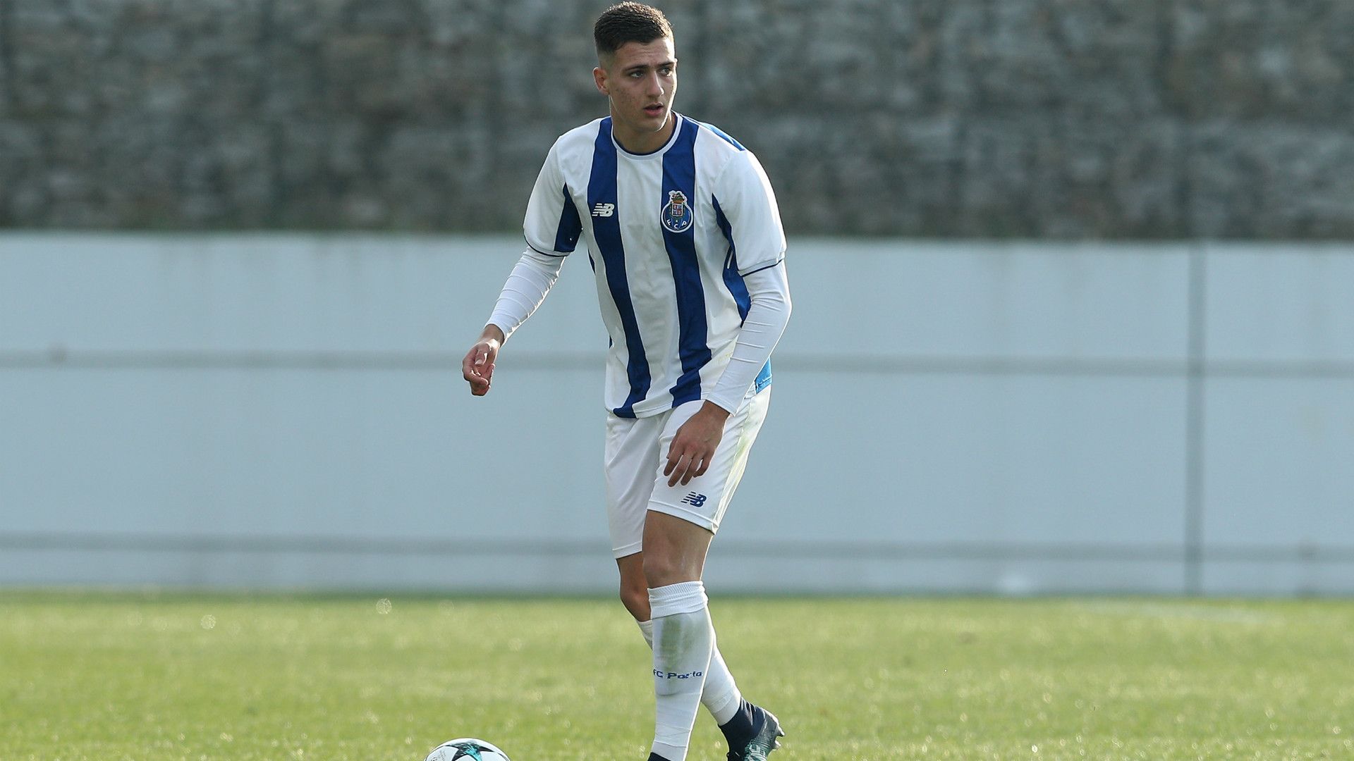 Diogo Dalot Porto 06122017