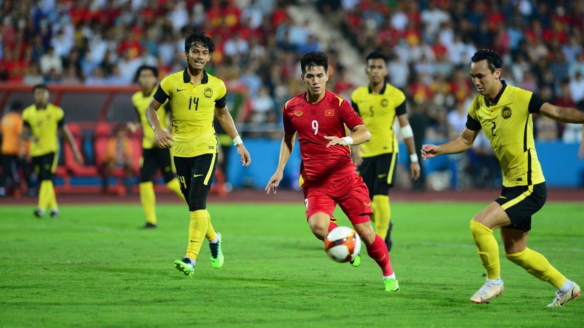 Nguyen Tien Linh Quentin Cheng Zikri Khalili U23 Vietnam U23 Malaysia SEA Games 31 Semifinal 19052022