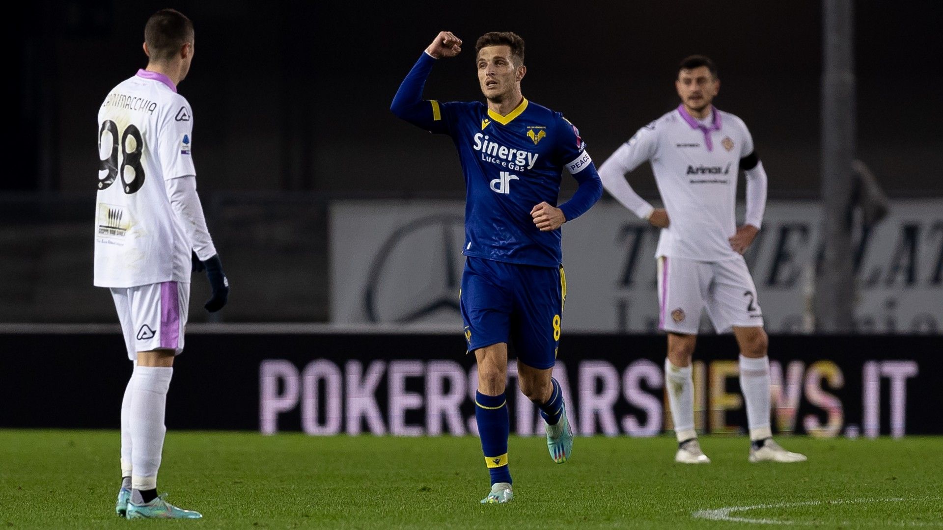 Lazovic Verona Cremonese