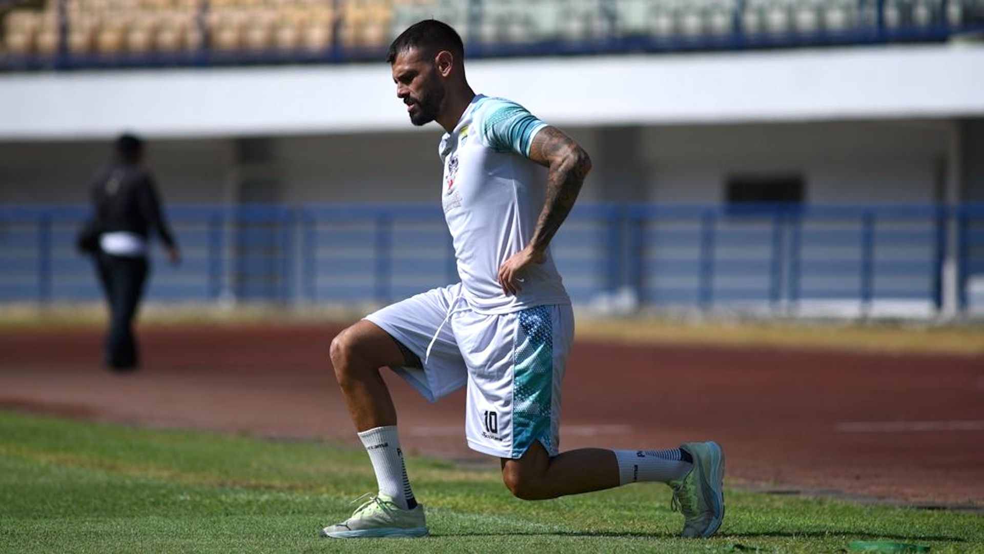 Tyronne del Pino - Persib