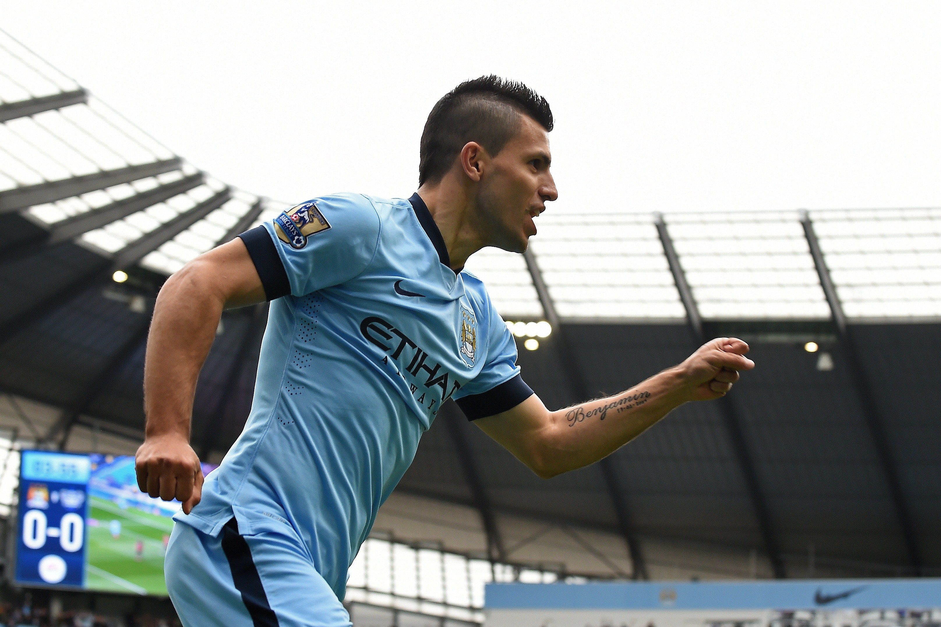 Sergio Aguero Manchester City Queens Park Rangers Premier League 10052015