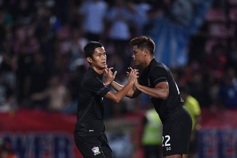 มงคล ทศไกร - สิโรจน์ ฉัตรทอง