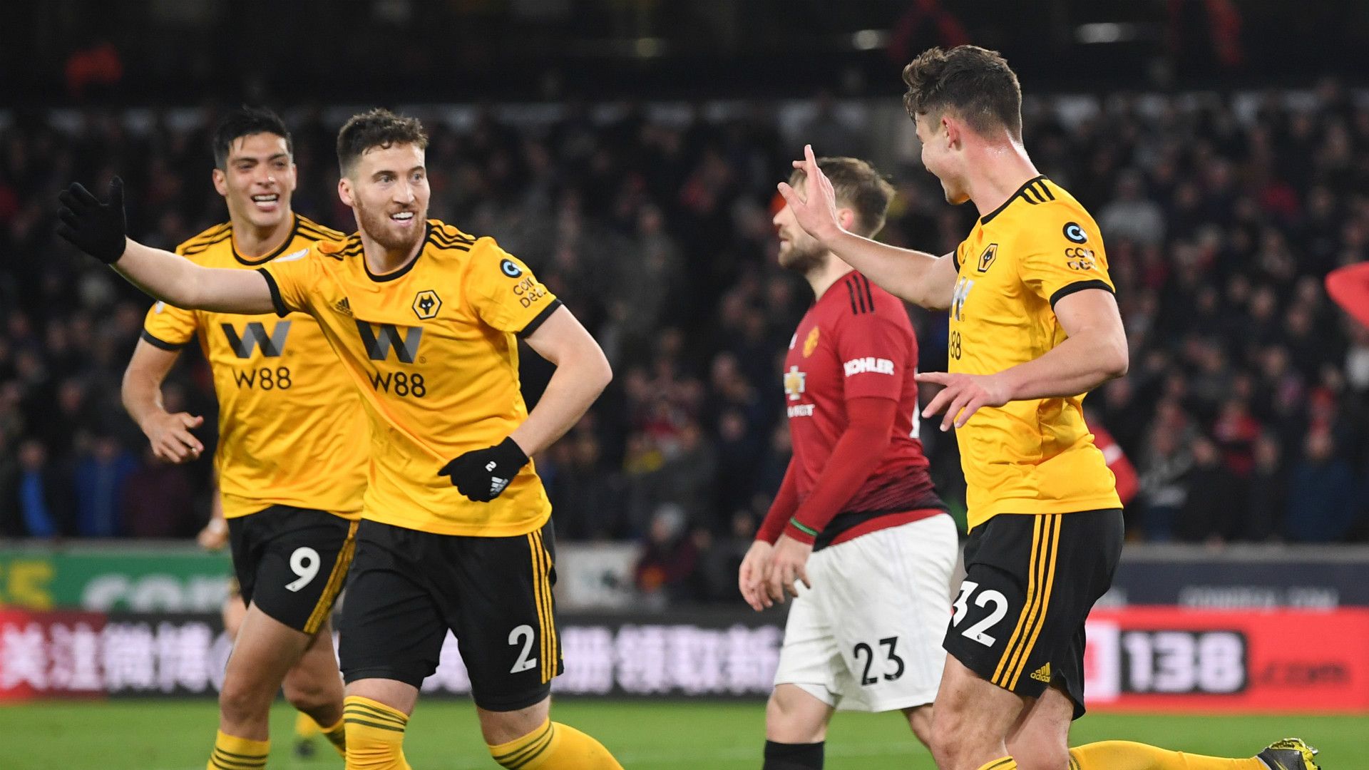 Wolves celebrate 2018-19