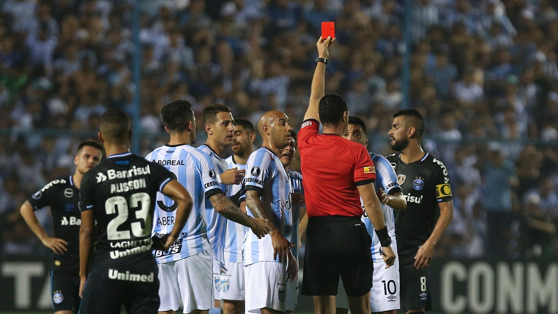 Wilmar Roldan Gervasio Nunez tarjeta roja Atletico Tucuman Gremio Libertadores 18092018