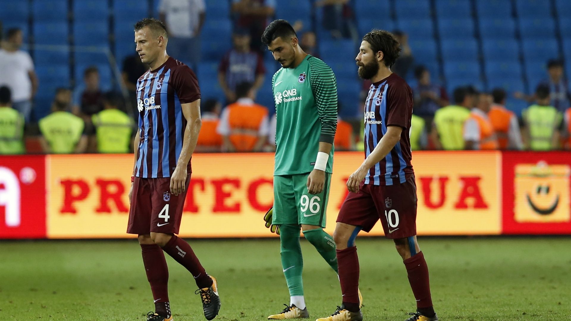Jan Durica Esteban Alvarado Olcay Sahan Trabzonspor 09222017