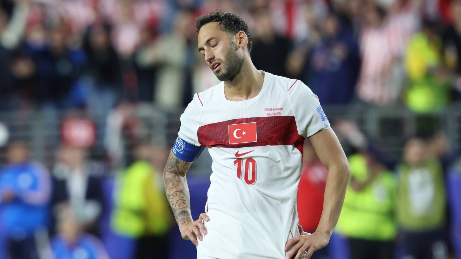 Hakan Calhanoglu Turkiye