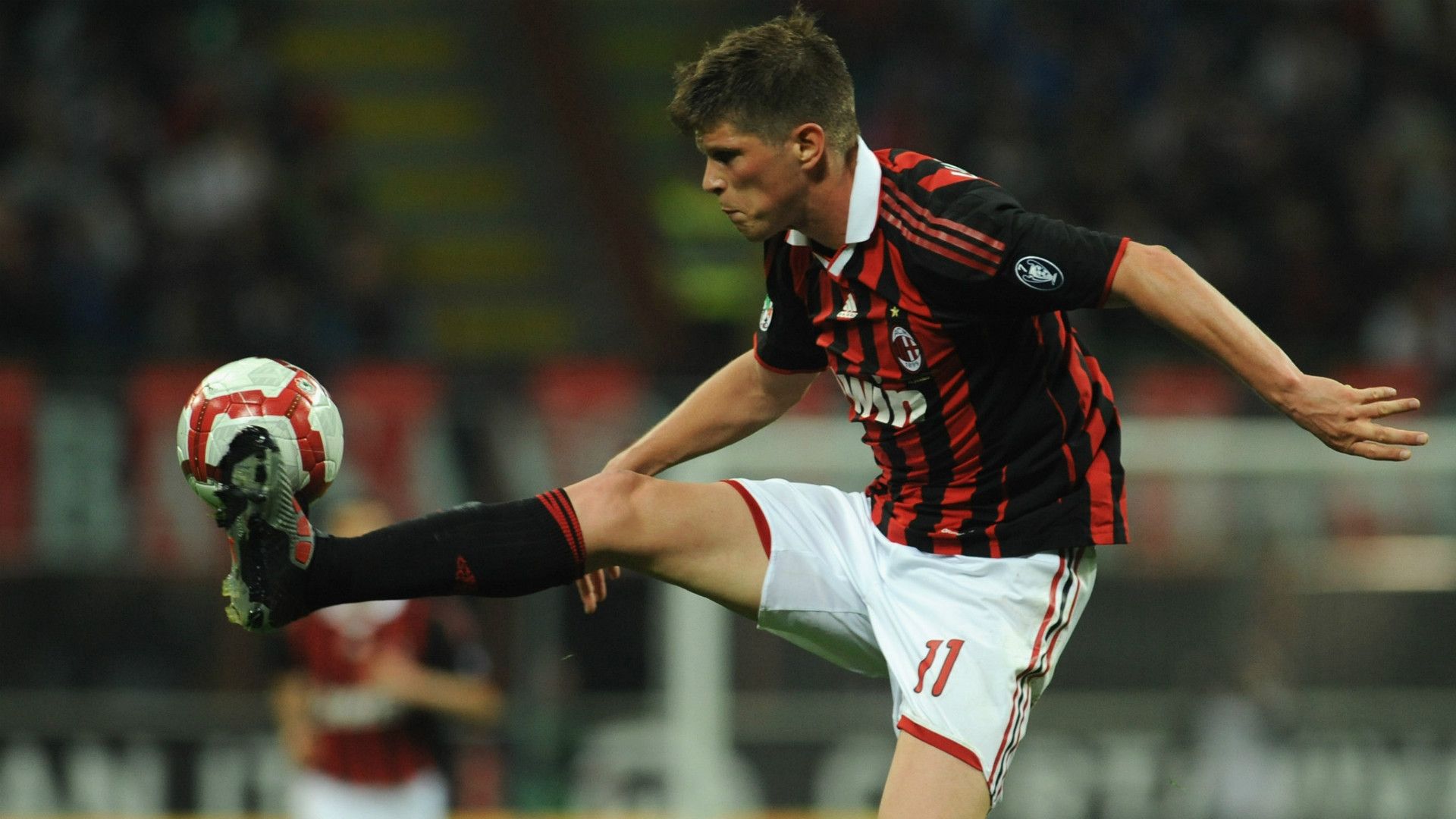 KLAAS JAN HUNTELAAR MILAN