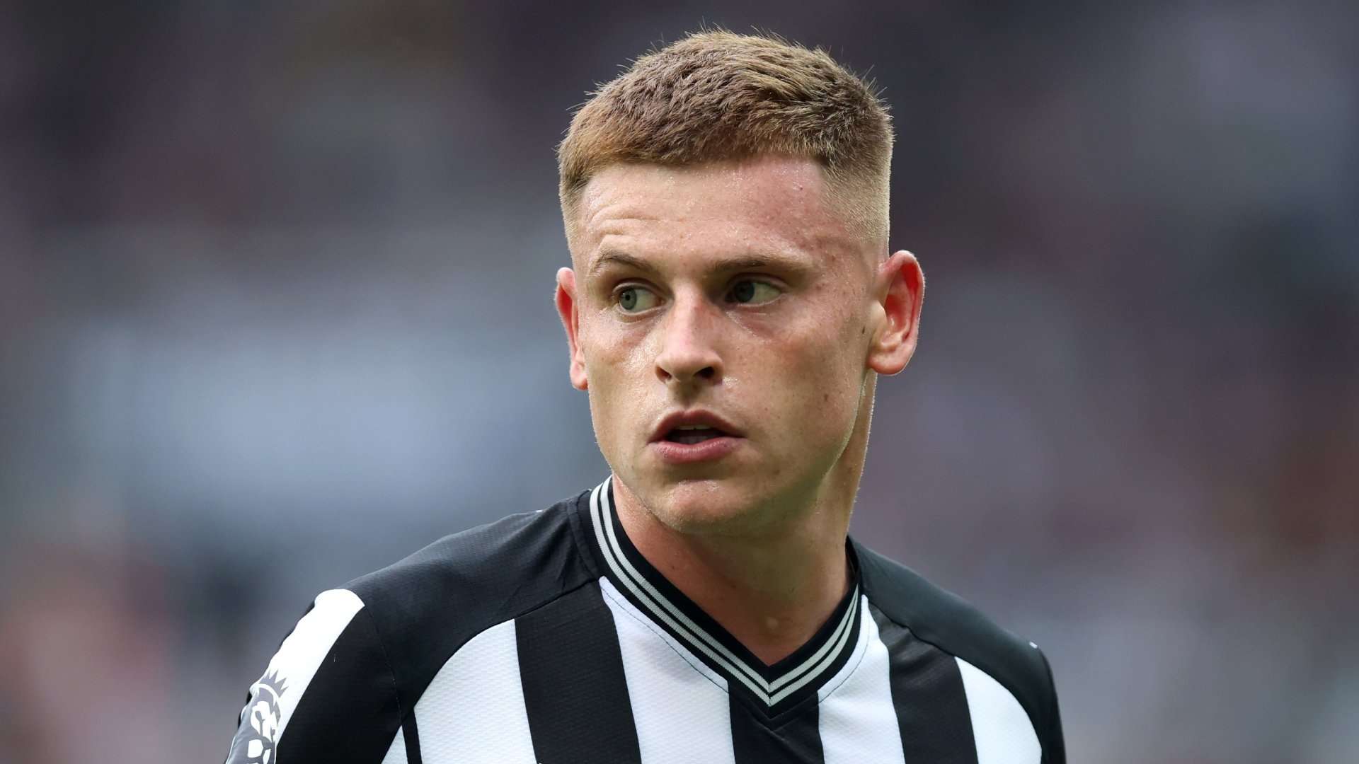 Newcastle confirm 'substantial injury' to Harvey Barnes and fear £38m summer signing could be set for long spell on the sidelines | Goal.com Nigeria