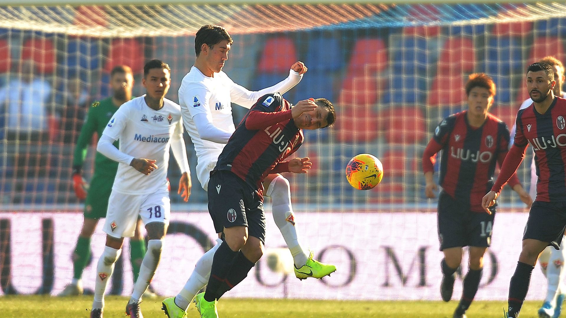 Erick Pulgar - Gary Medel