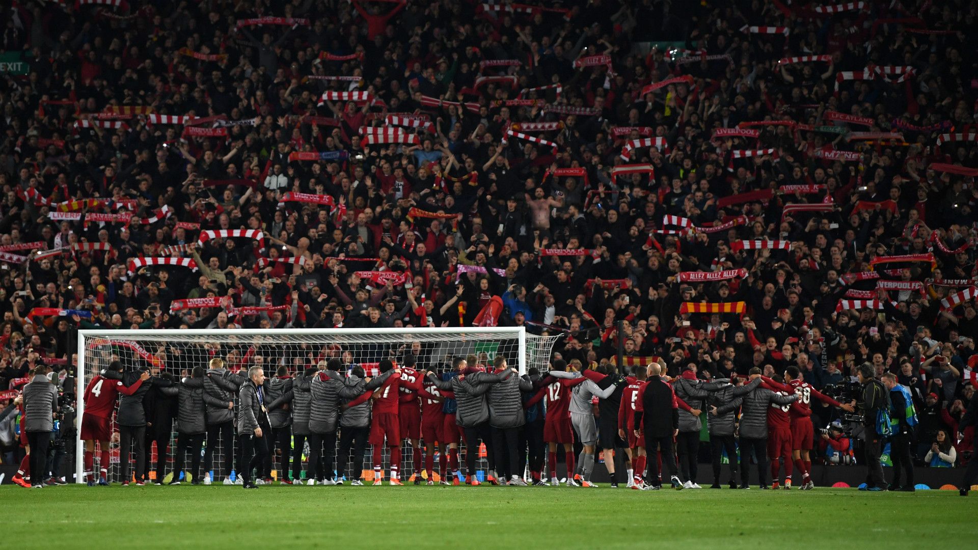 Liverpool fans Barcelona 2019