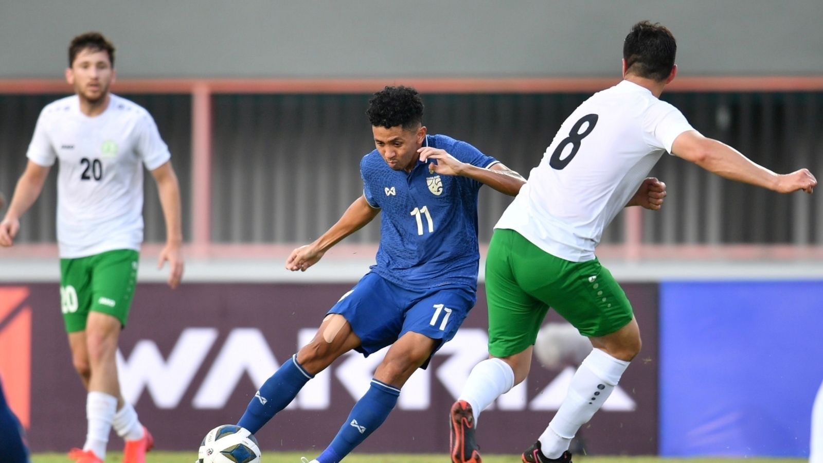 บดินทร์ ผาลา