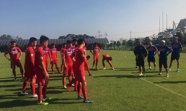 U22 Việt Nam tập luyện chiều 4/8