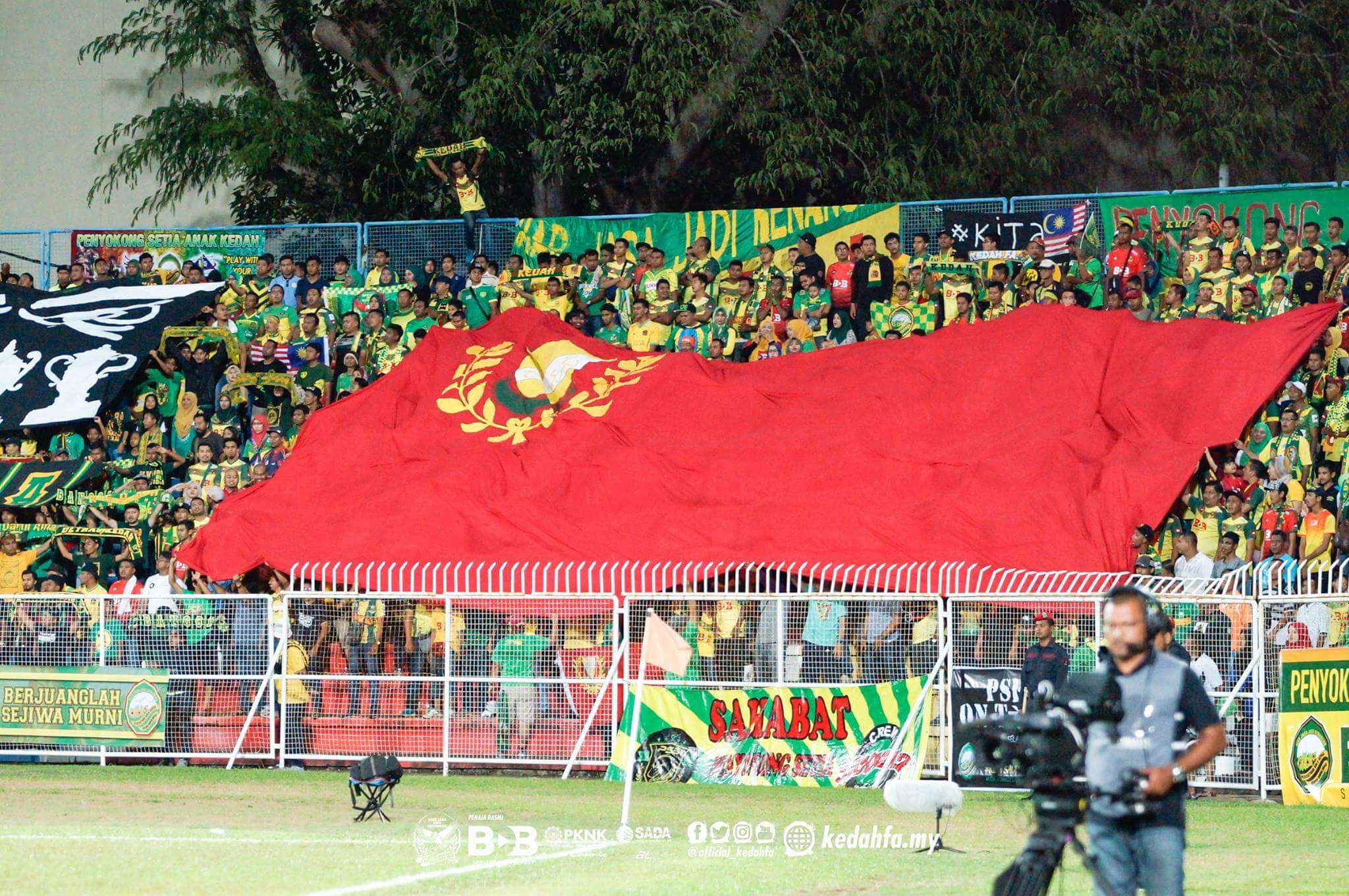 Kedah fans Malaysia FA Cup 13052017