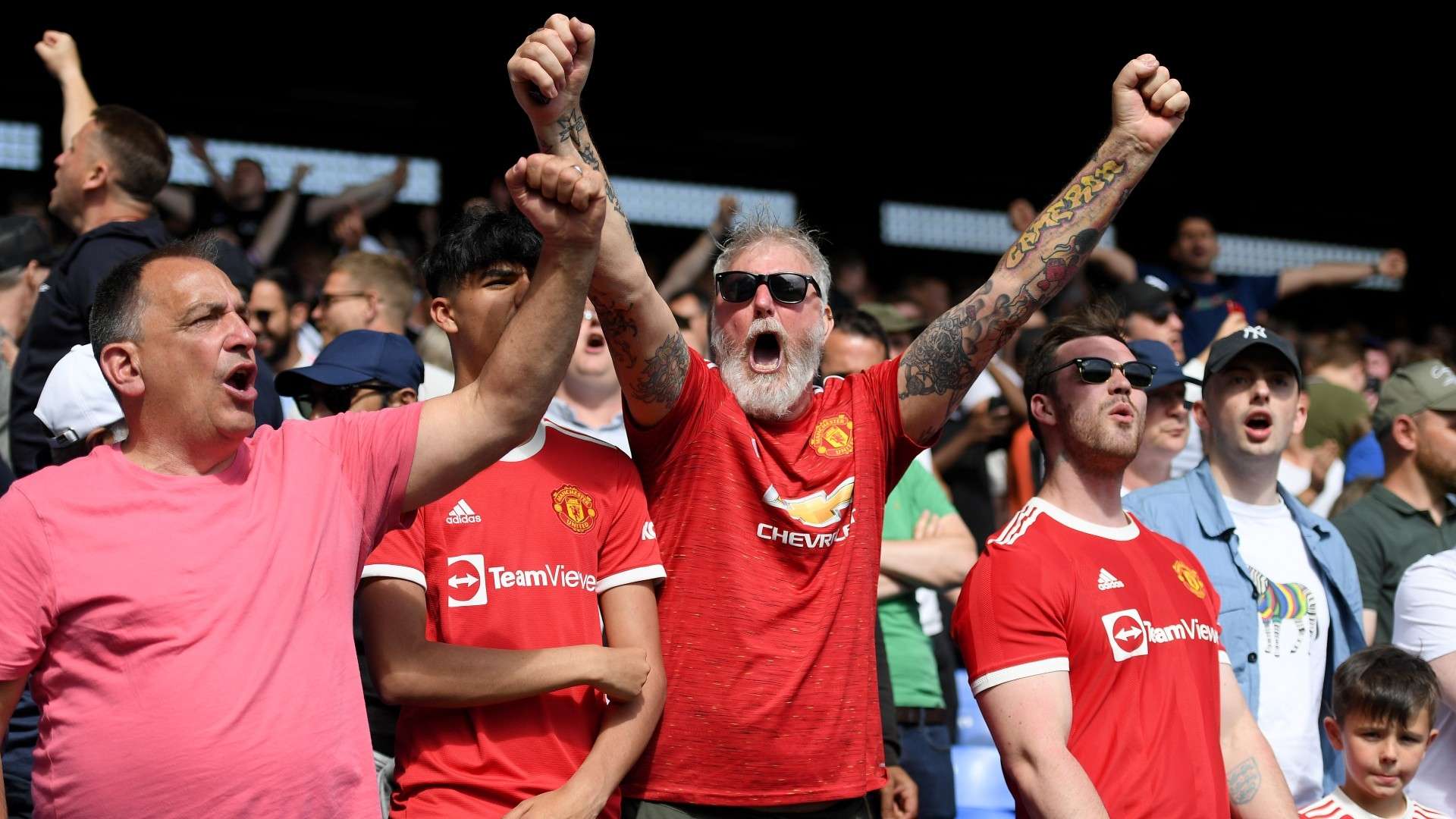 Manchester United fans 2021-22