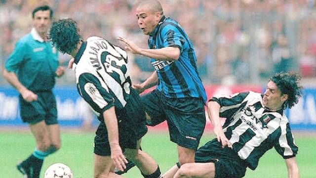 Ronaldo Iuliano 19980426