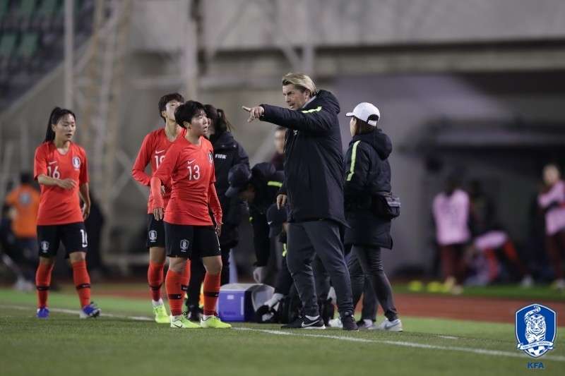 여자 축구 국가대표팀 장창
