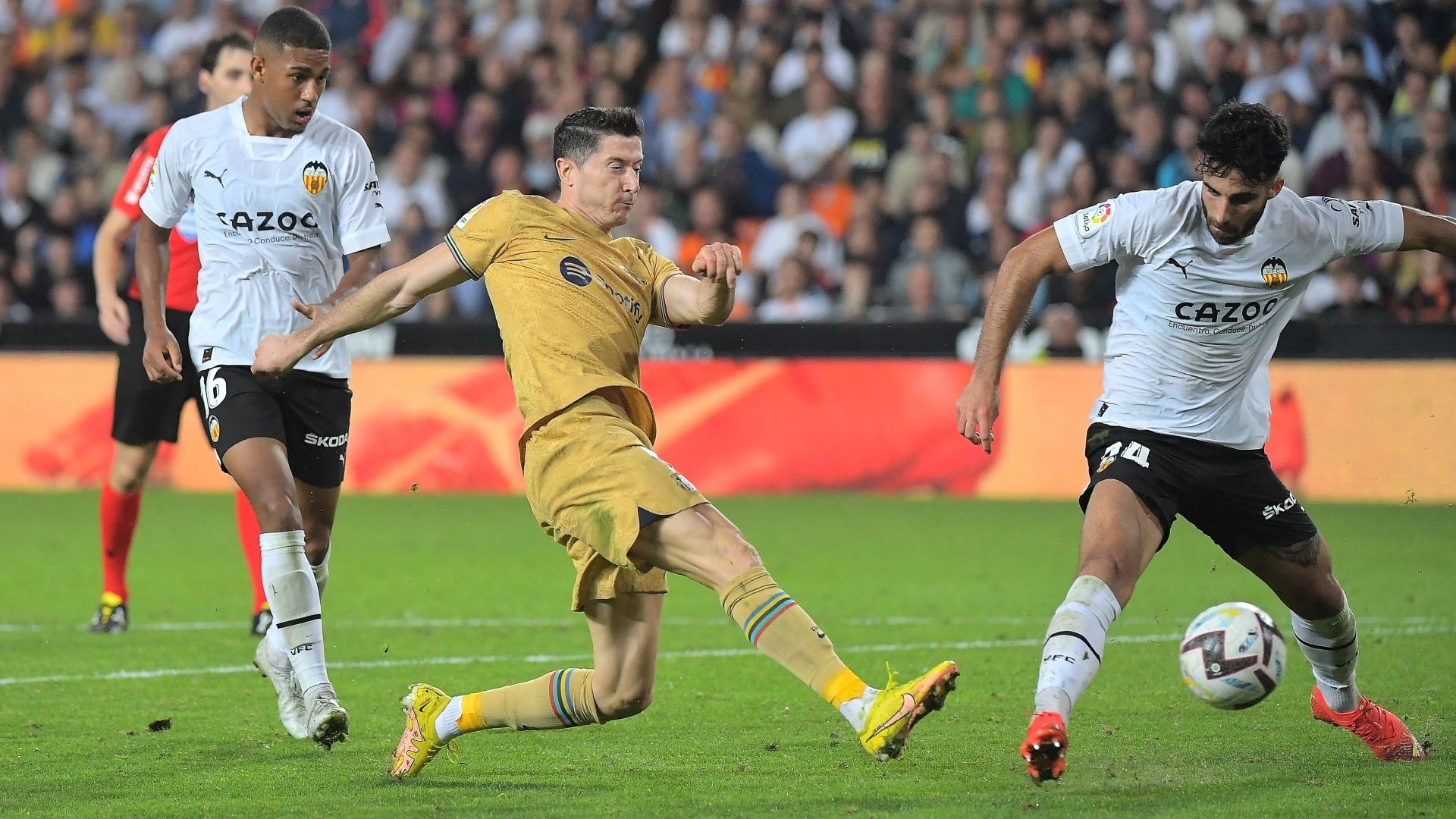 Lewandowski Valencia Barcelona