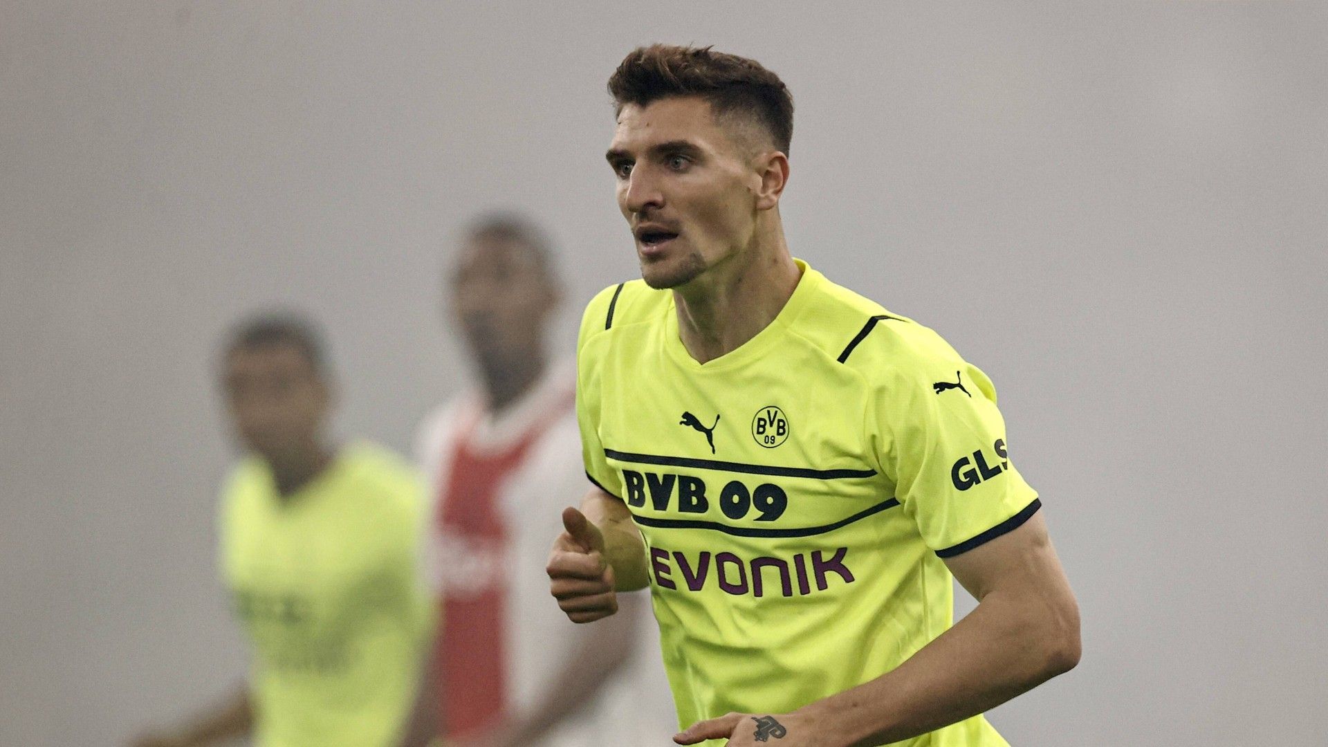 ONLY GERMANY Thomas Meunier Dortmund BVB