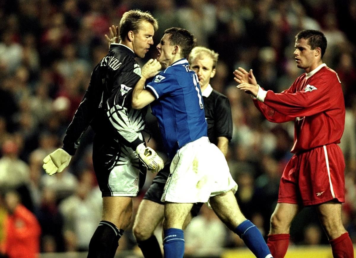 Sander Westerveld - Francis Jeffers, Liverpool vs. Everton, 1999