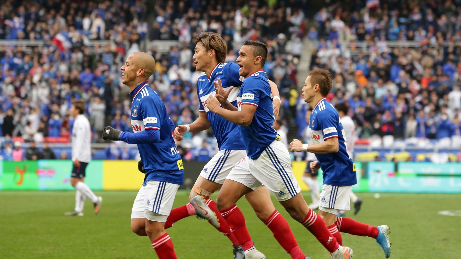 2019_12_07_J1_Yokohama2