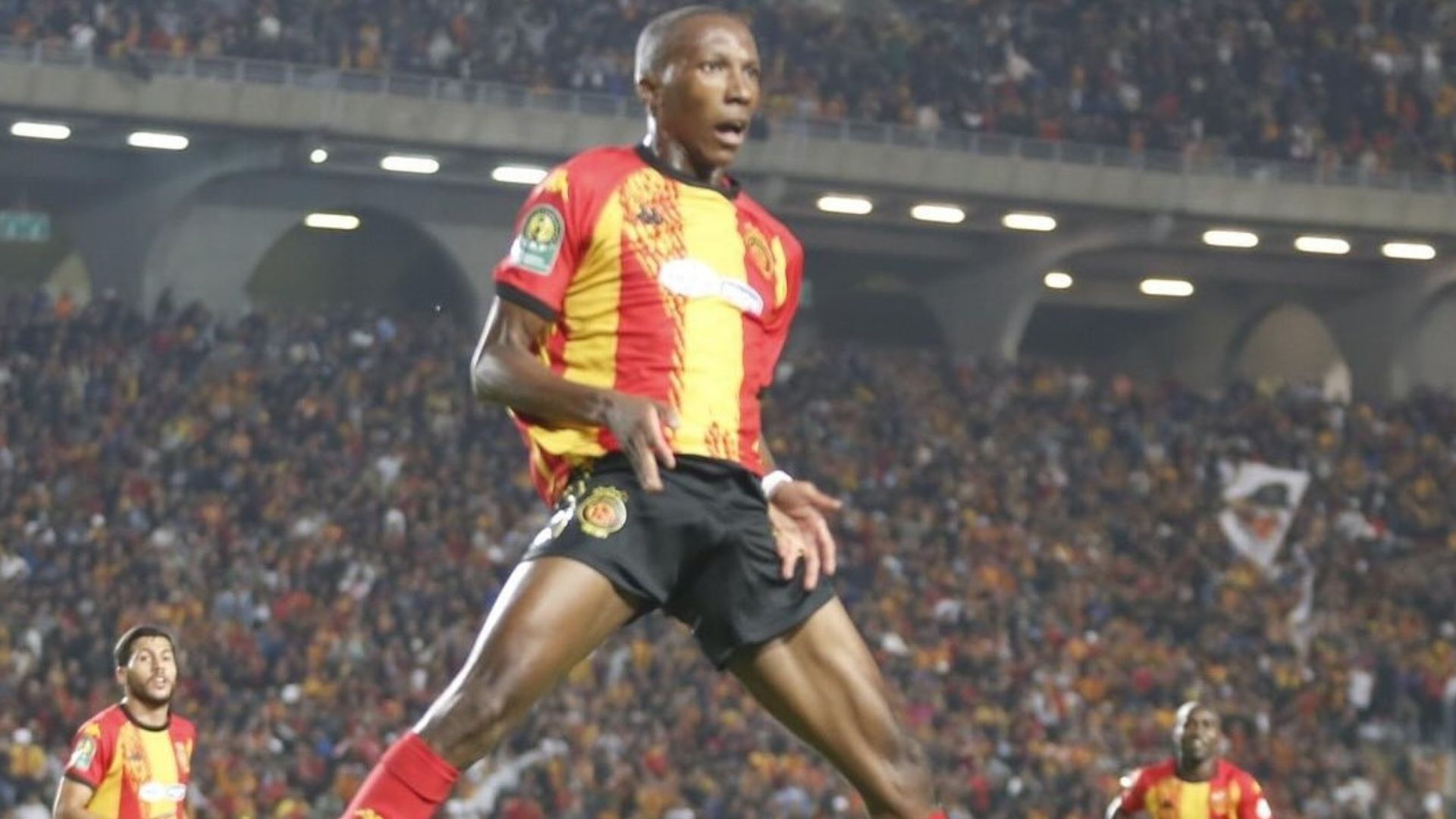 Elias Mokwana, Esperance