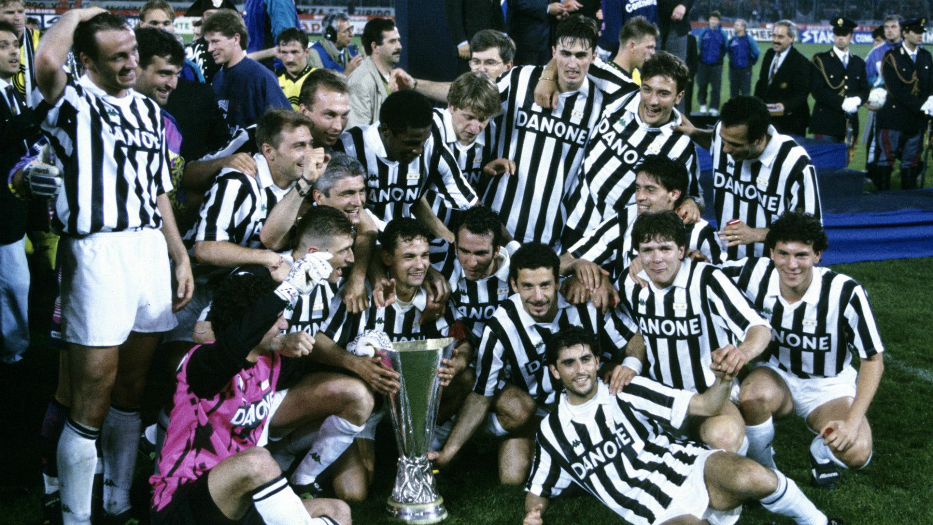 Juventus UEFA Cup 19051993