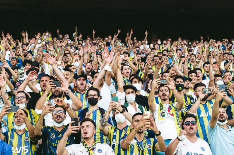 Fenerbahce fans