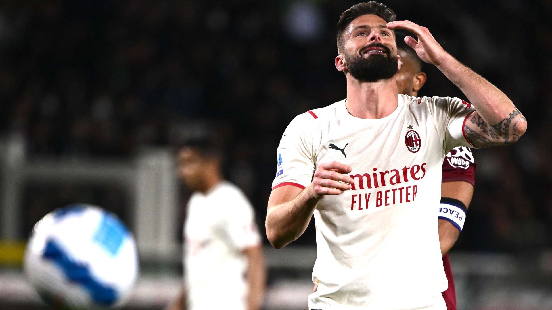 Olivier Giroud AC Milan 2021-22