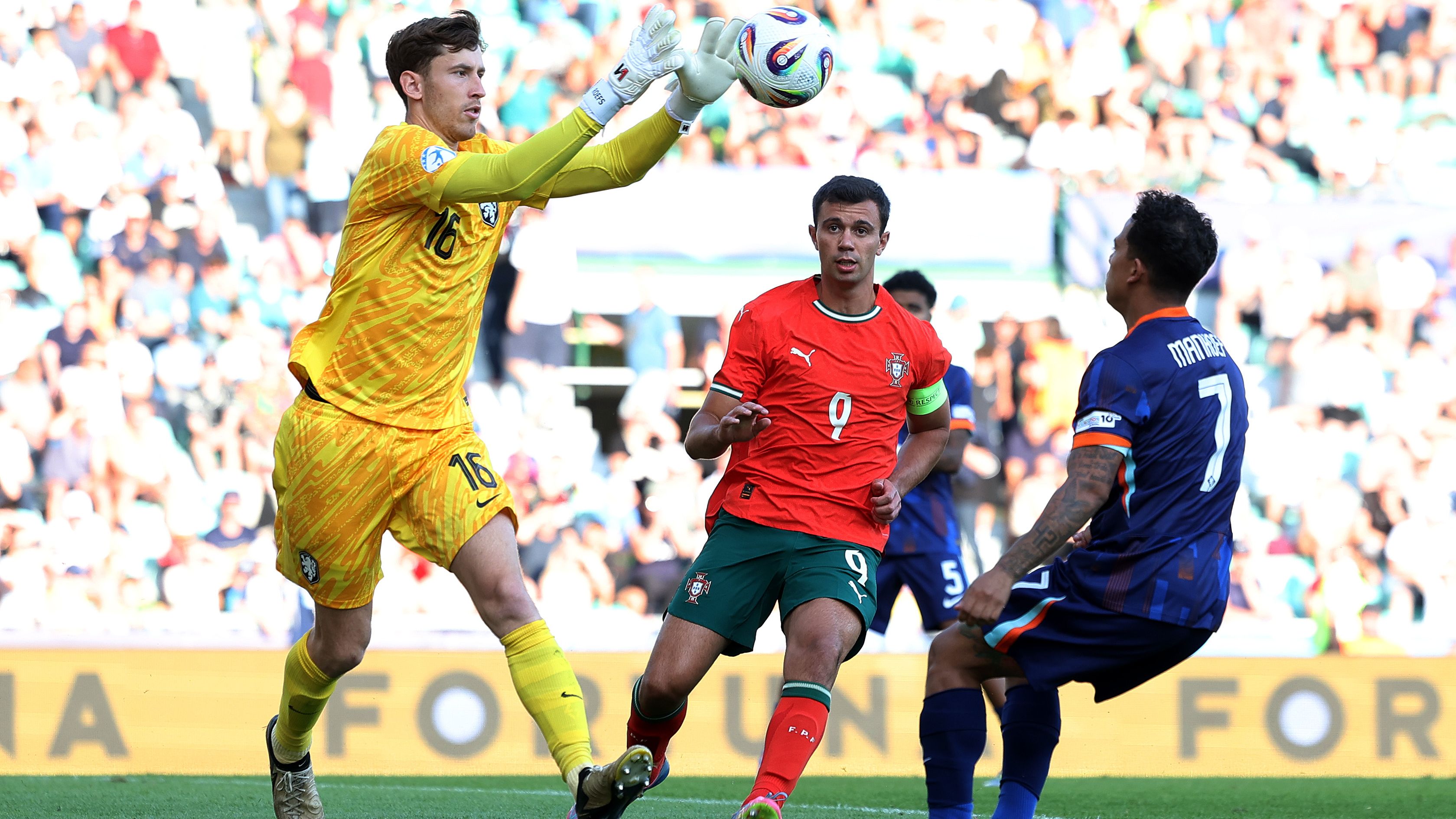 Robin Roefs Netherlands 2025