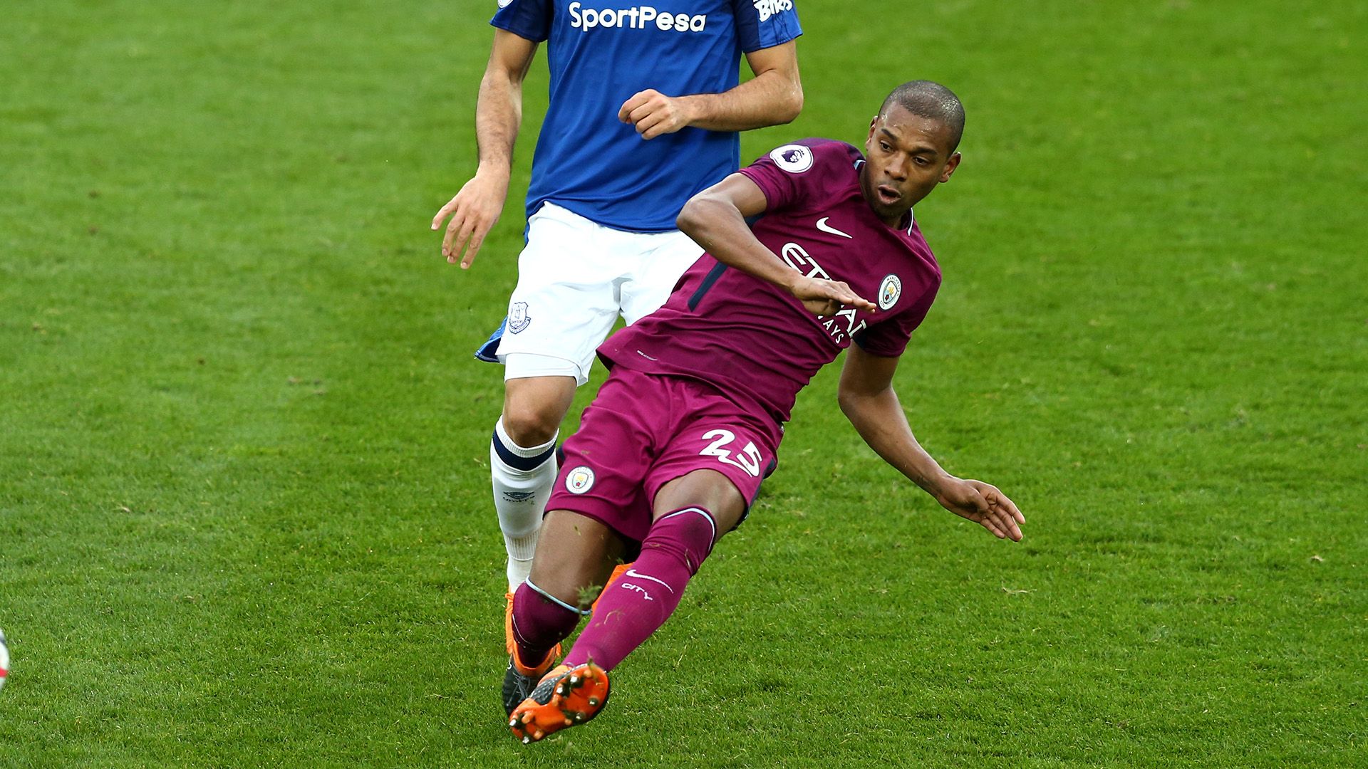 Fernandinho Everton Manchester City 31032018 Premier League