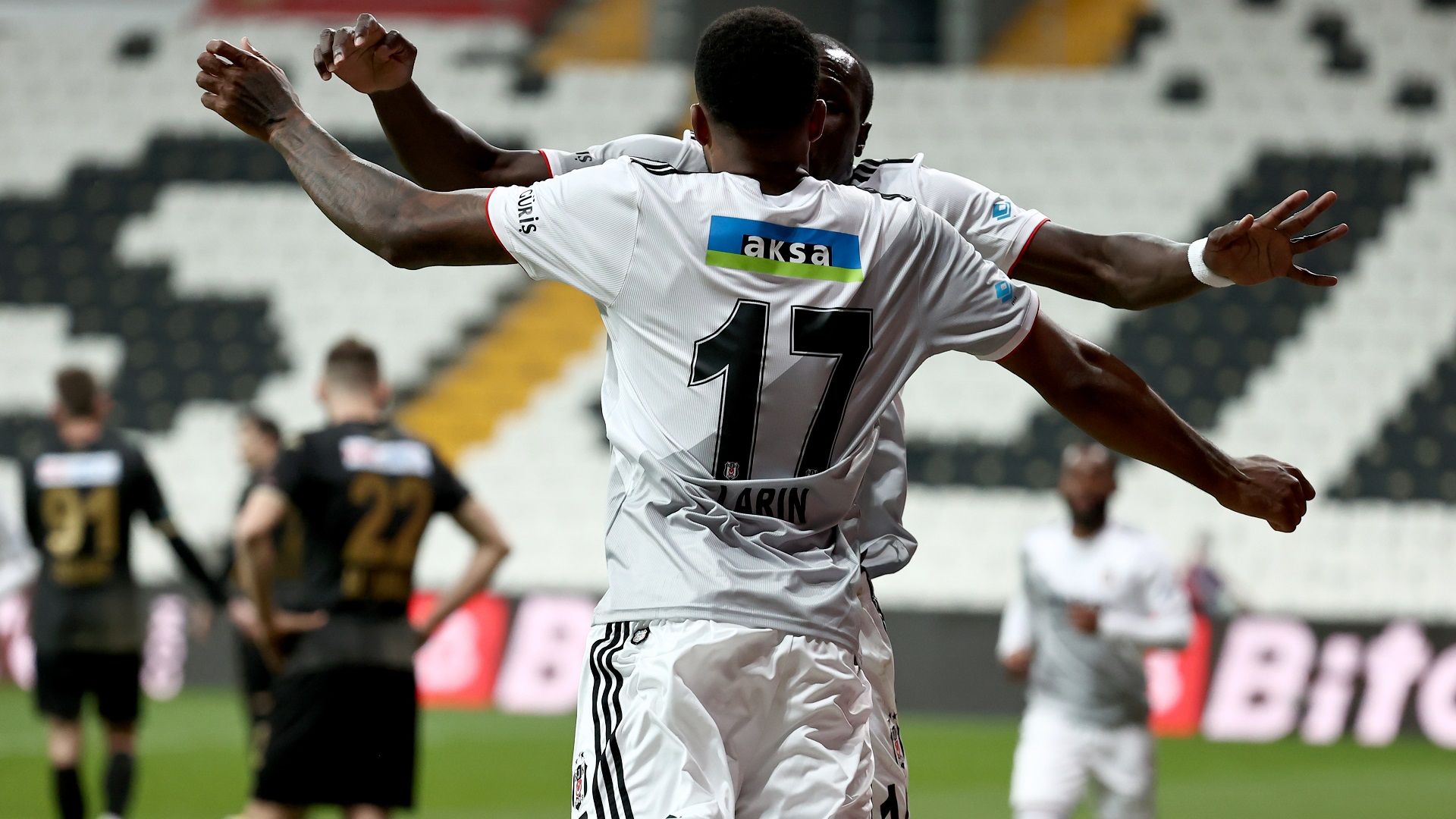 Vincent Aboubakar Cyle Larin 02262021