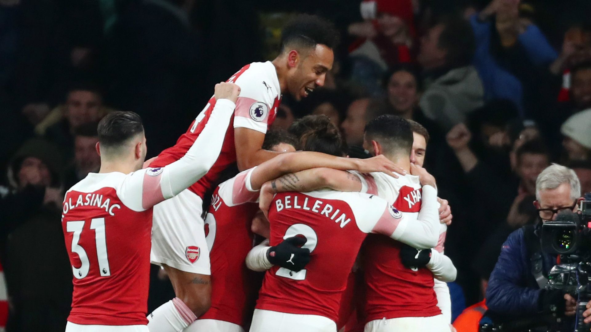 Arsenal celebrate 2018-19
