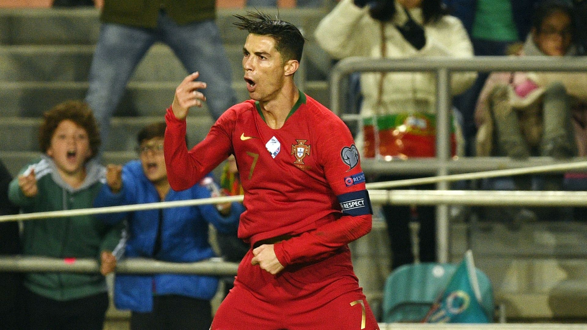cristianoronaldo - Cropped