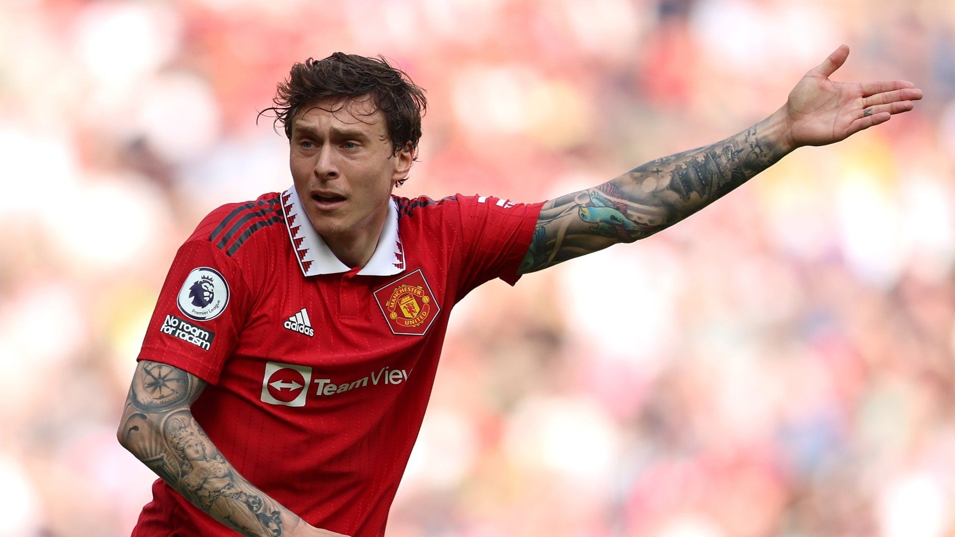 Victor Lindelof Manchester United 2022-23