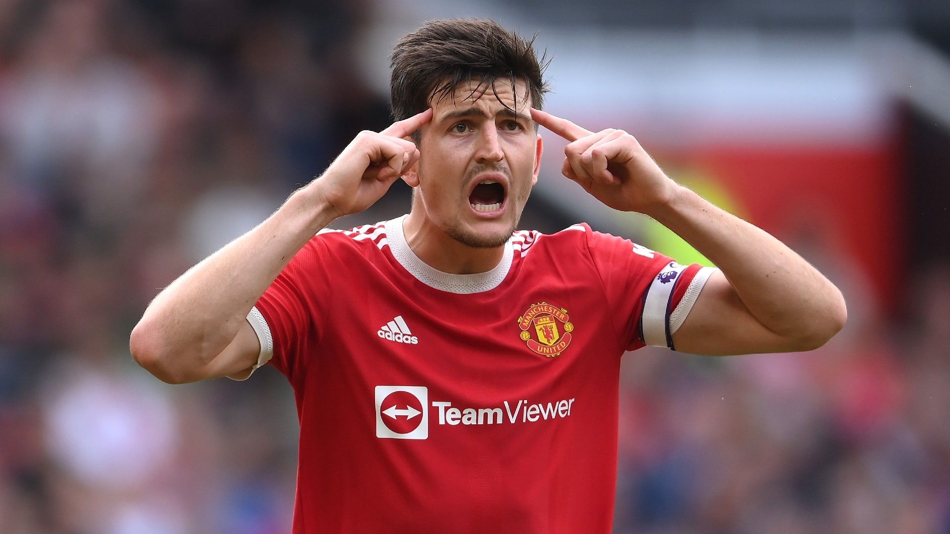 Harry Maguire Manchester United 2021-22