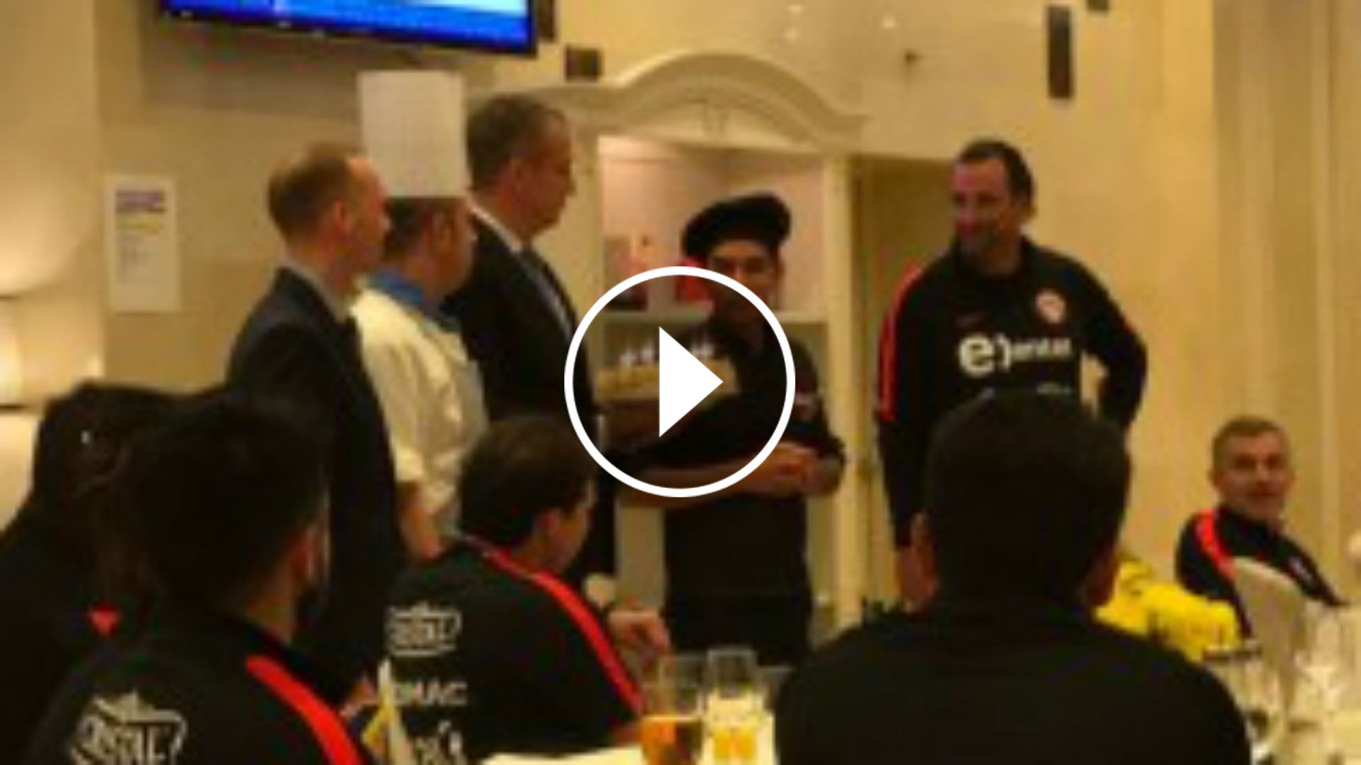 video cumpleaños pizzi