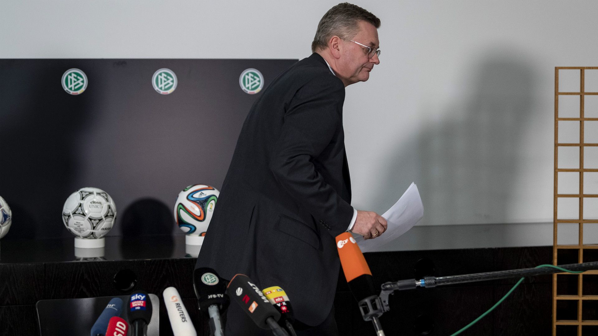 REINHARD GRINDEL