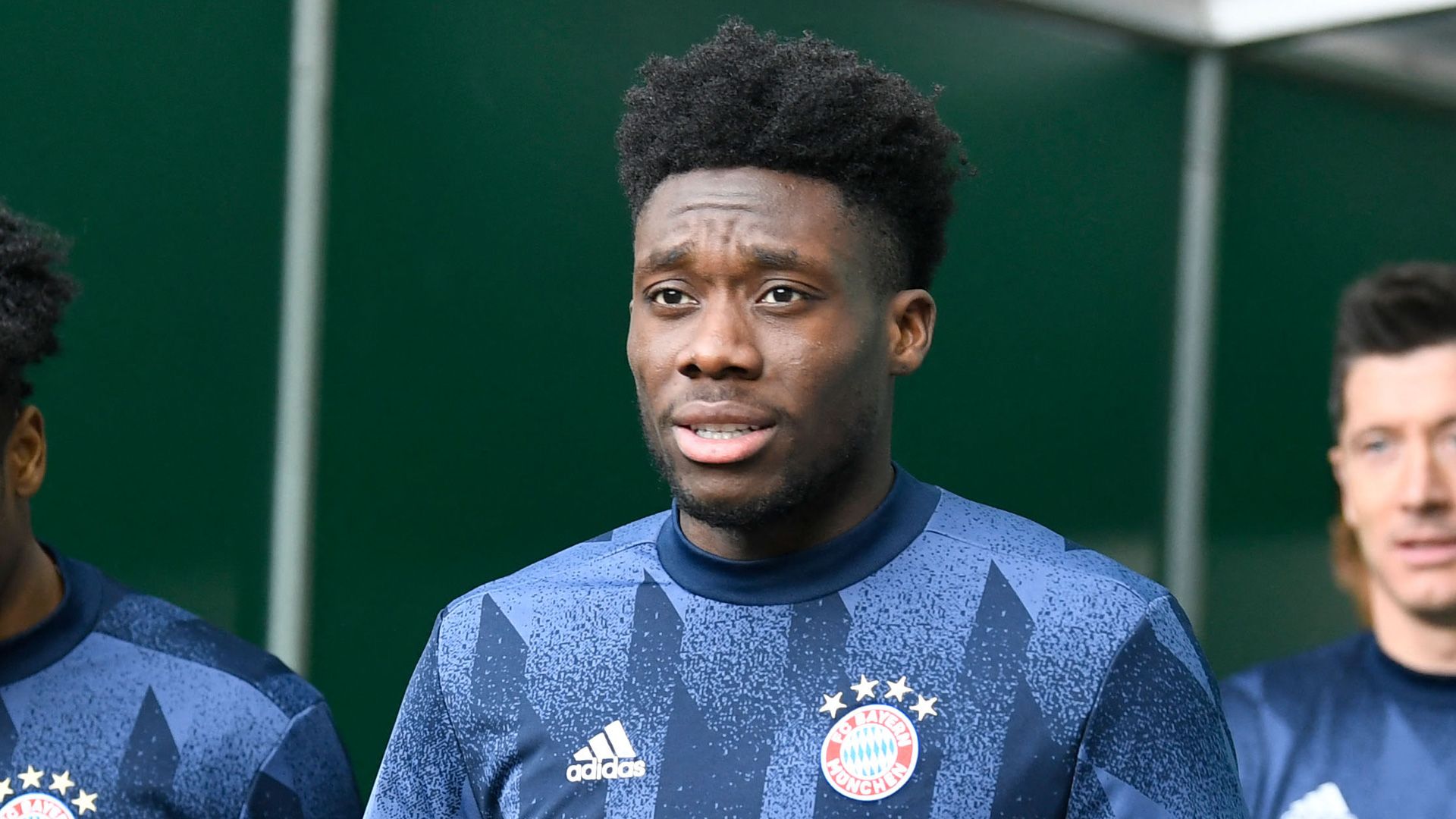 Alphonso Davies FC Bayern 2021