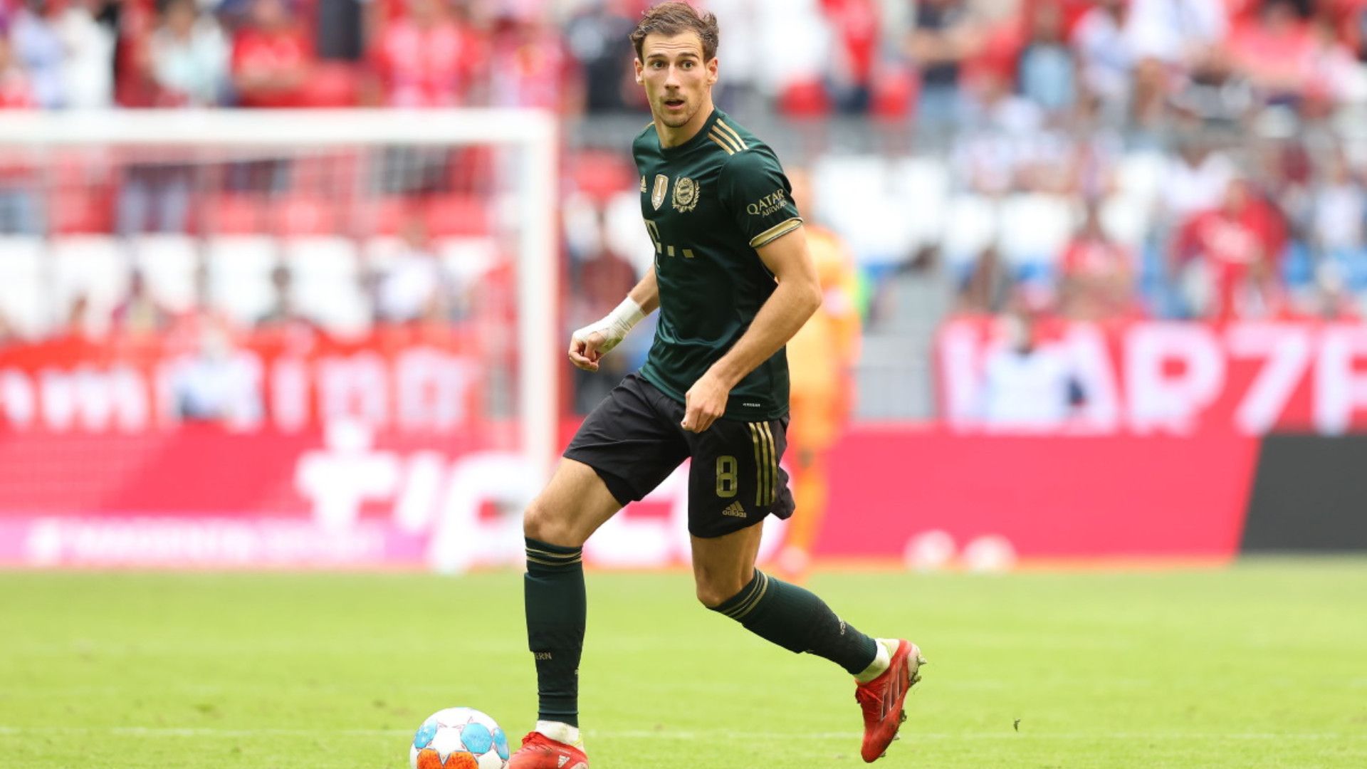 LEON GORETZKA BAYERN MÜNCHEN