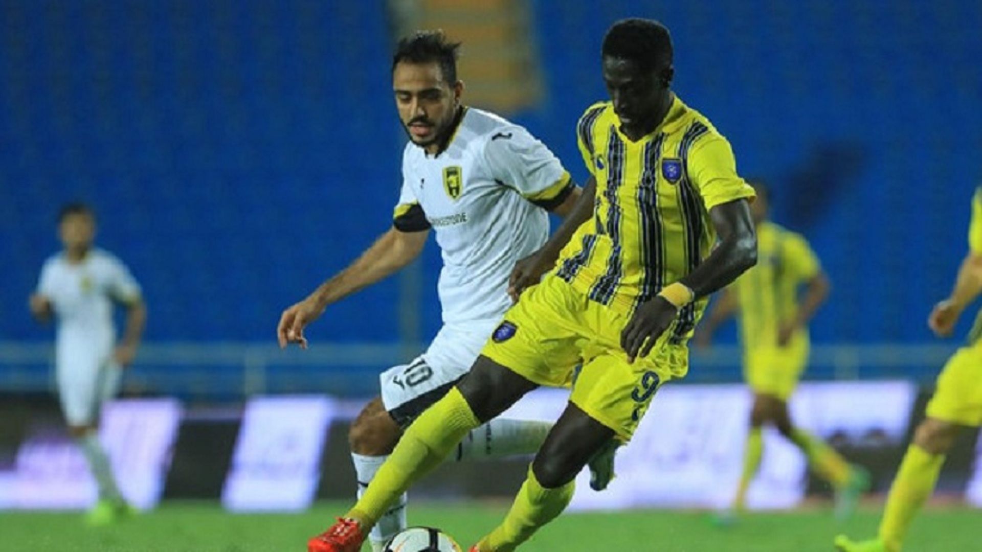 الاتحاد - التعاون - كهربا