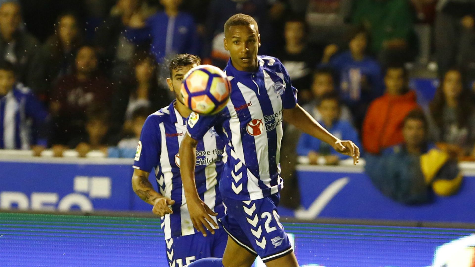 Deyverson Alaves Deportivo Coruna La Liga