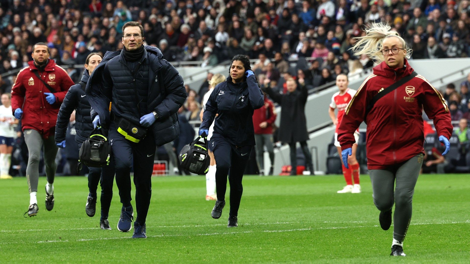 Tottenham women Arsenal medical emergency in crowd