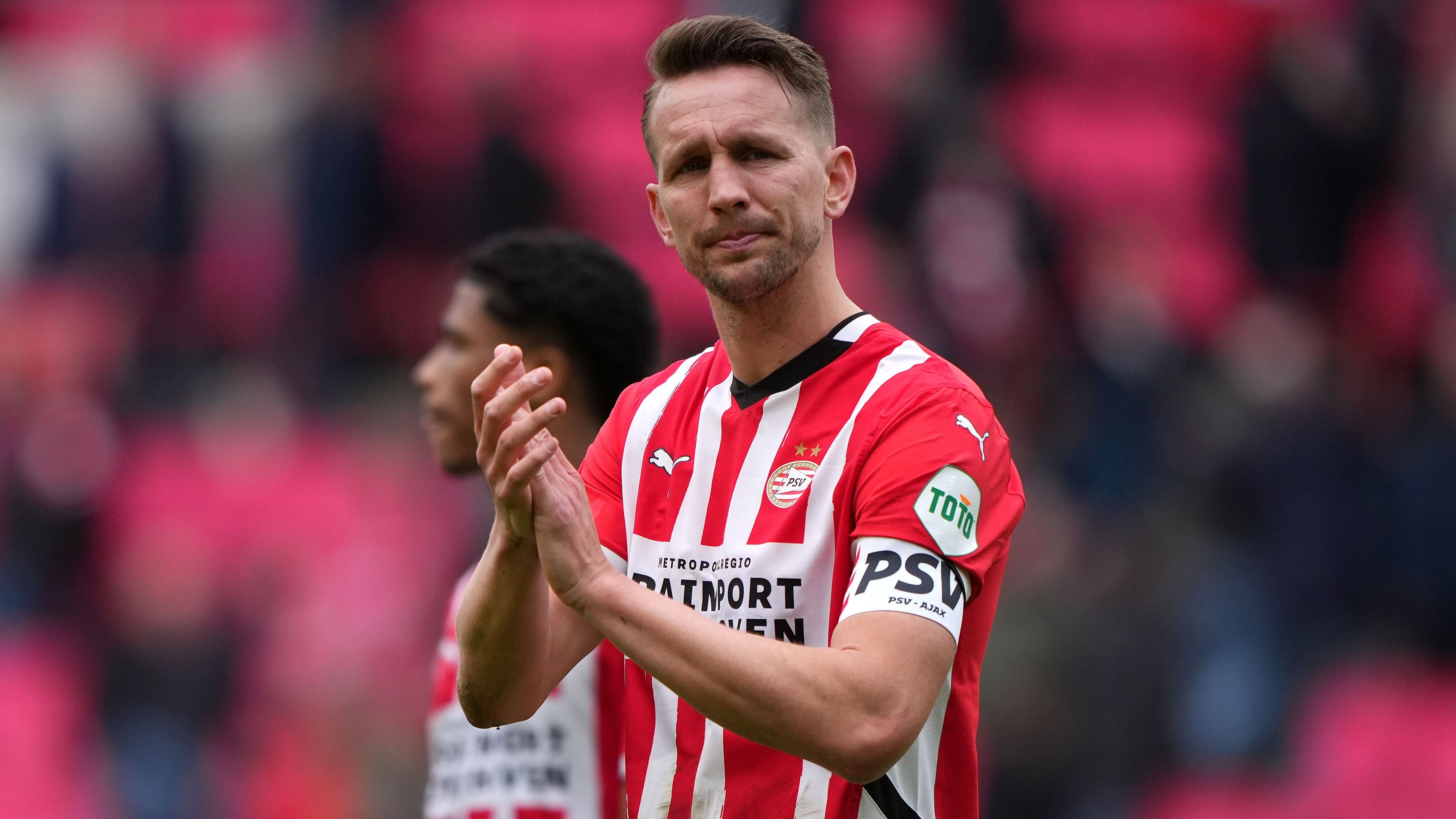 Luuk de Jong PSV 2024-25