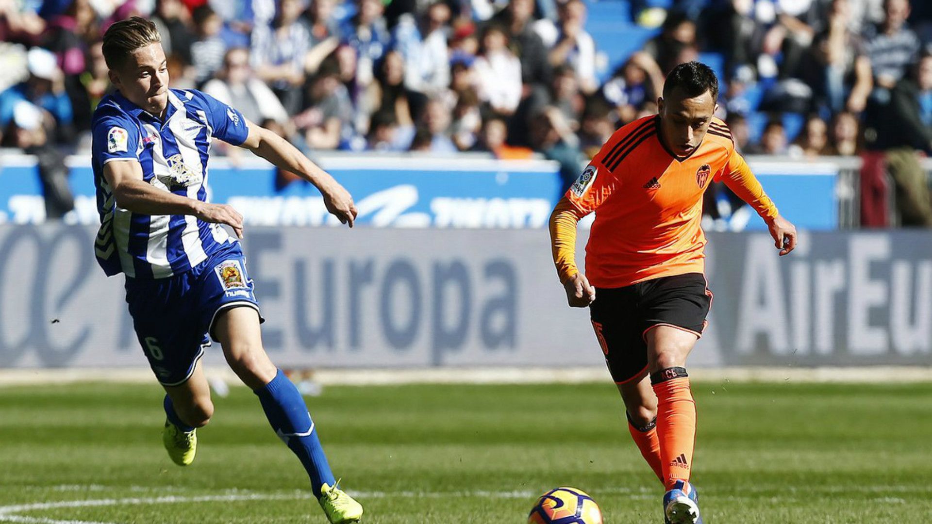 Fabian Orellana Alaves Valencia