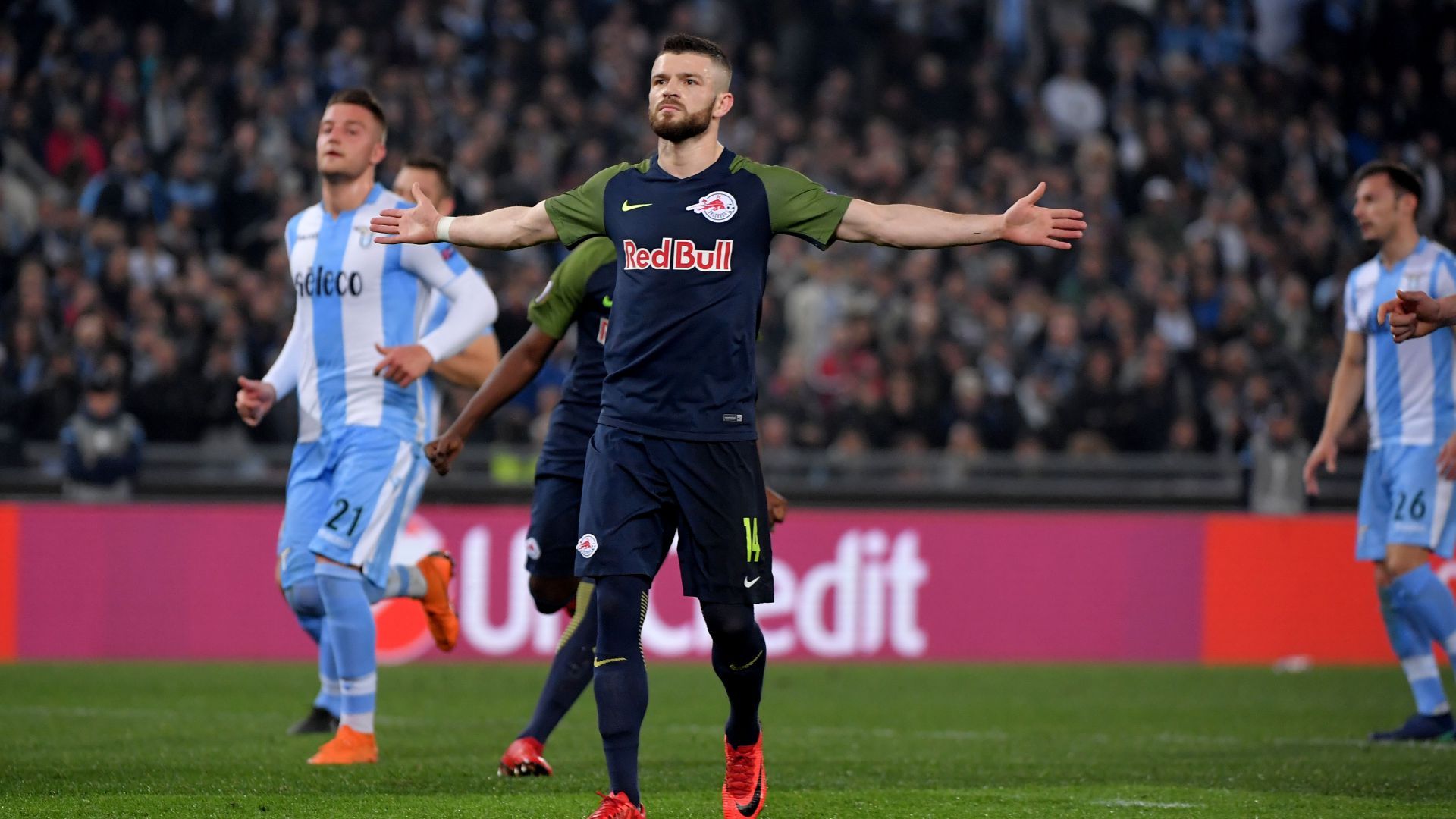 Valon Berisha Lazio Salzburg Europa League