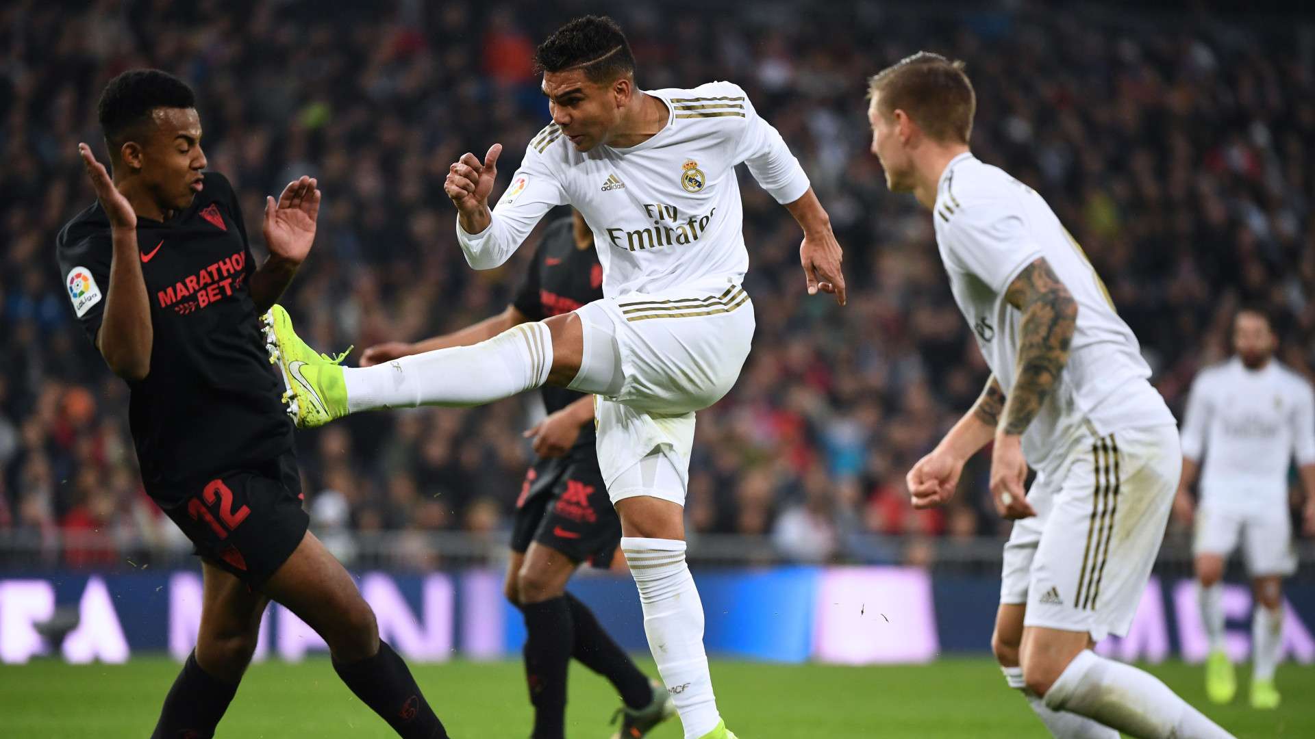 Real Madrid vs. FC Sevilla Benzema Kroos Kounde 08052021